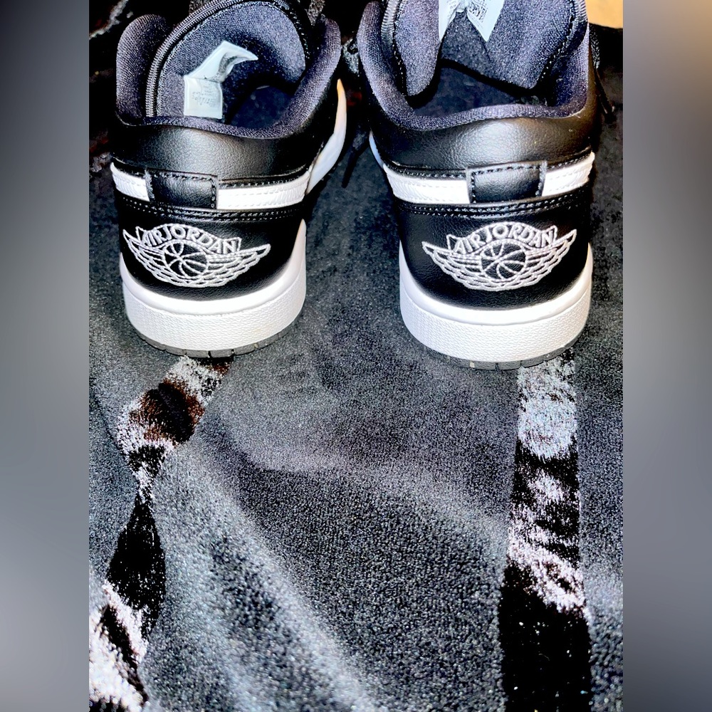 Jordan 1 Low